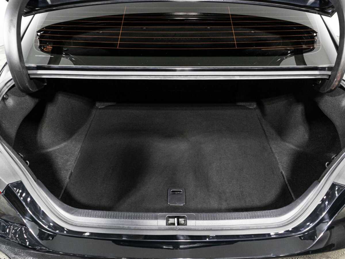 Toyota Camry 2019 года с пробегом. Фото: #27