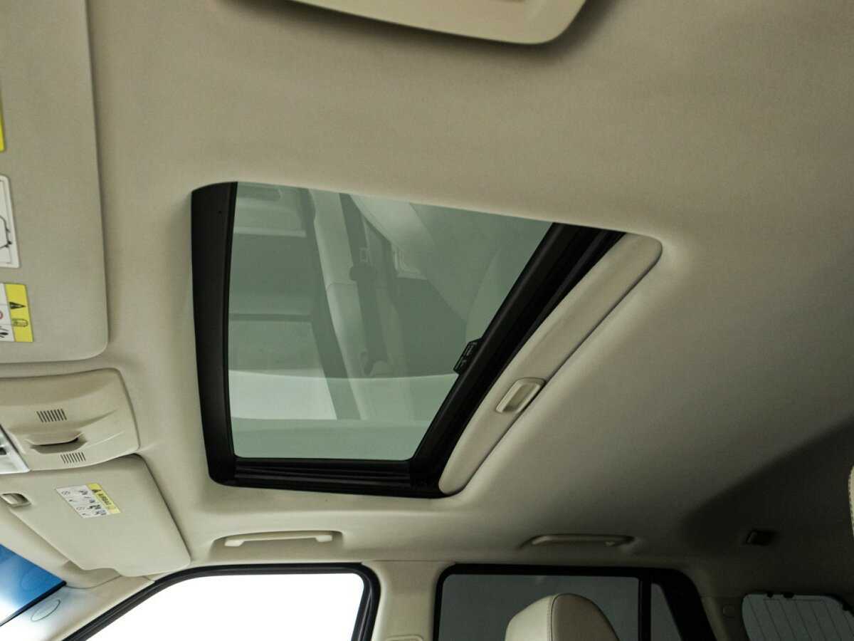 Land Rover Range Rover Sport 2011 года с пробегом. Фото: #16