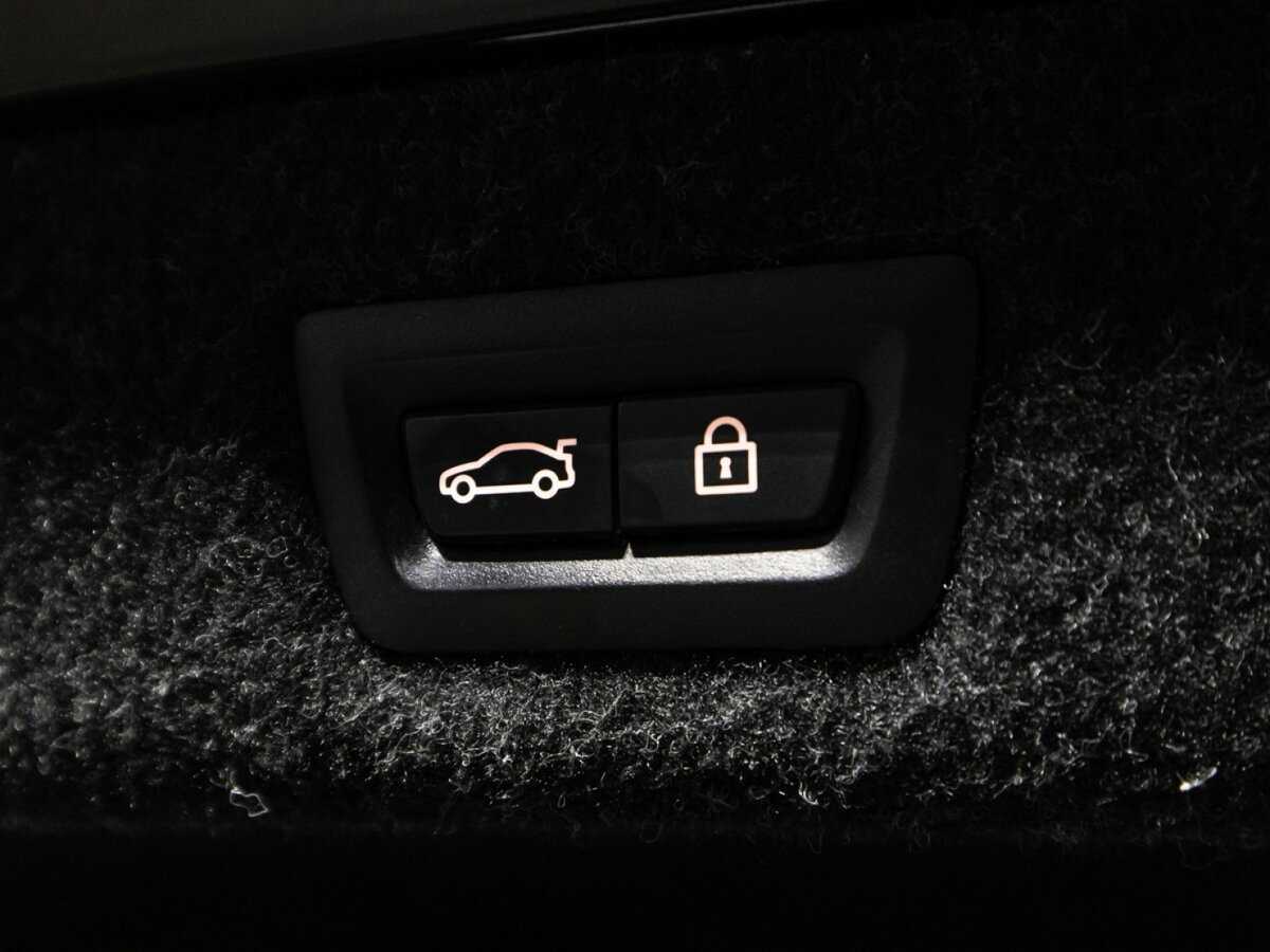 BMW 5 серии 2017 года с пробегом. Фото: #12