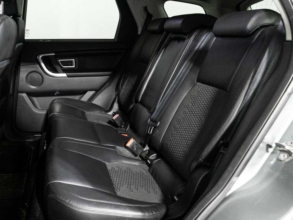 Land Rover Discovery Sport 2015 года с пробегом. Фото: #9