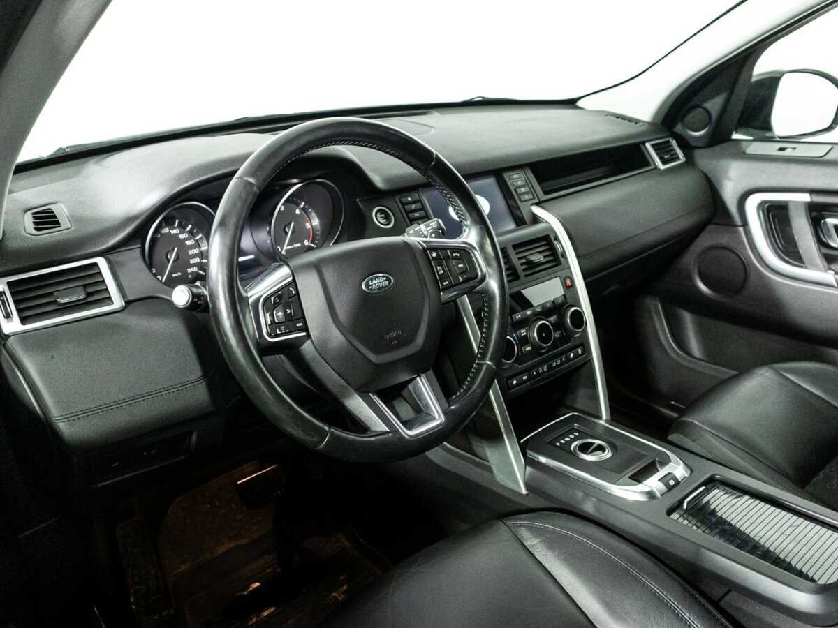 Land Rover Discovery Sport 2015 года с пробегом. Фото: #10