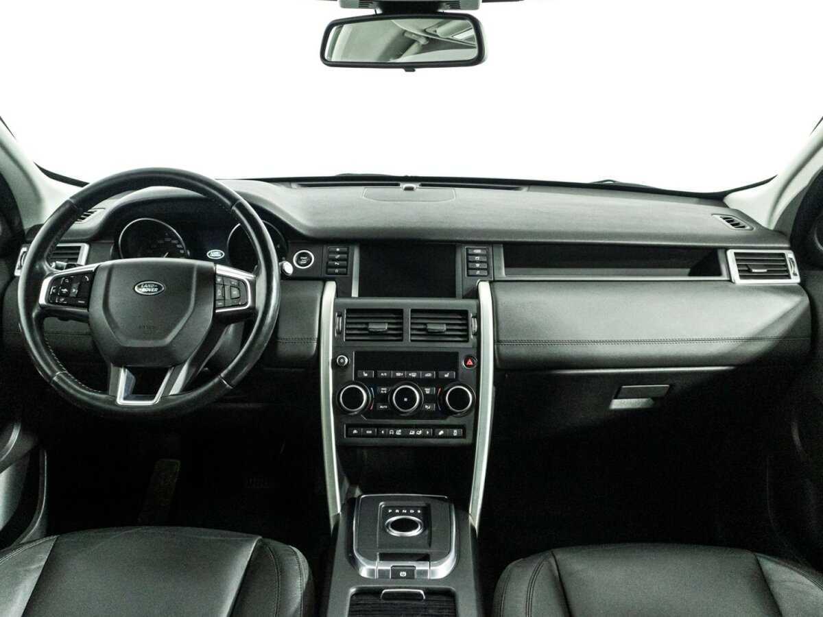Land Rover Discovery Sport 2015 года с пробегом. Фото: #12