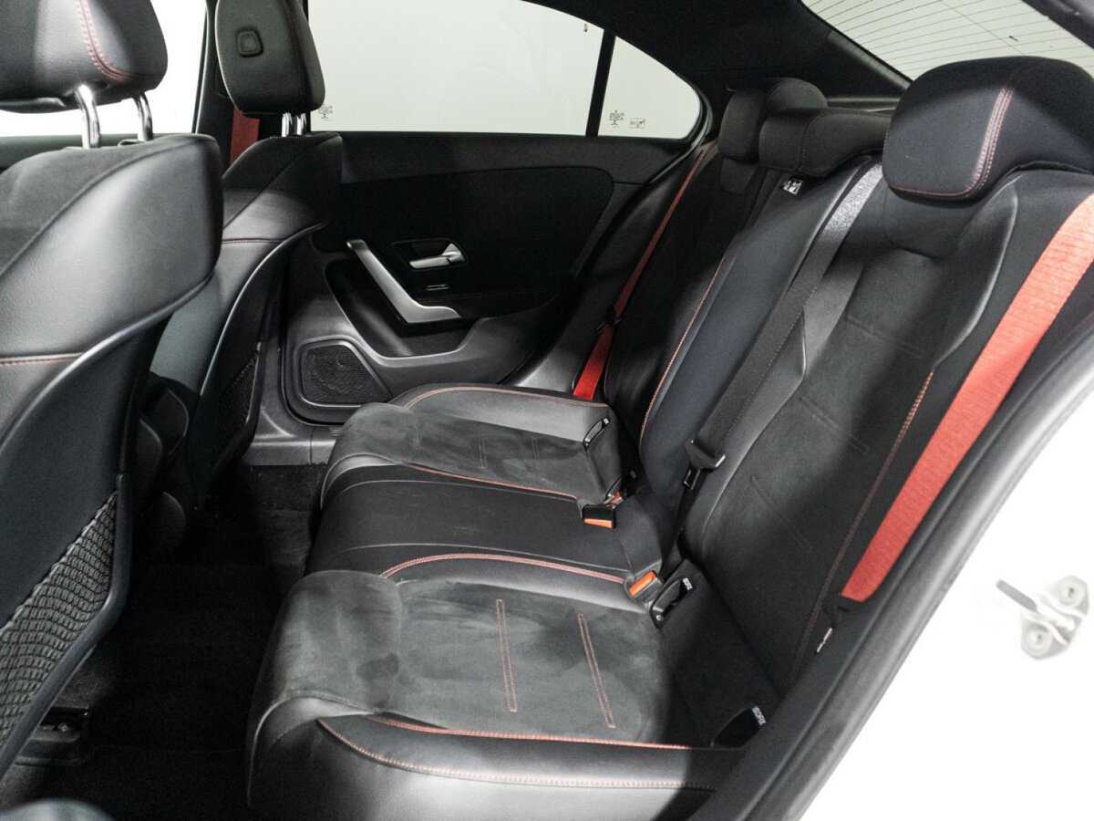 Mercedes-Benz A-Класс AMG 2020 года с пробегом. Фото: #9