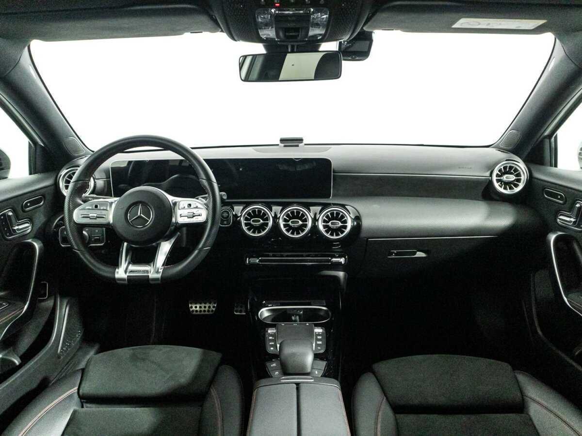 Mercedes-Benz A-Класс AMG 2020 года с пробегом. Фото: #12