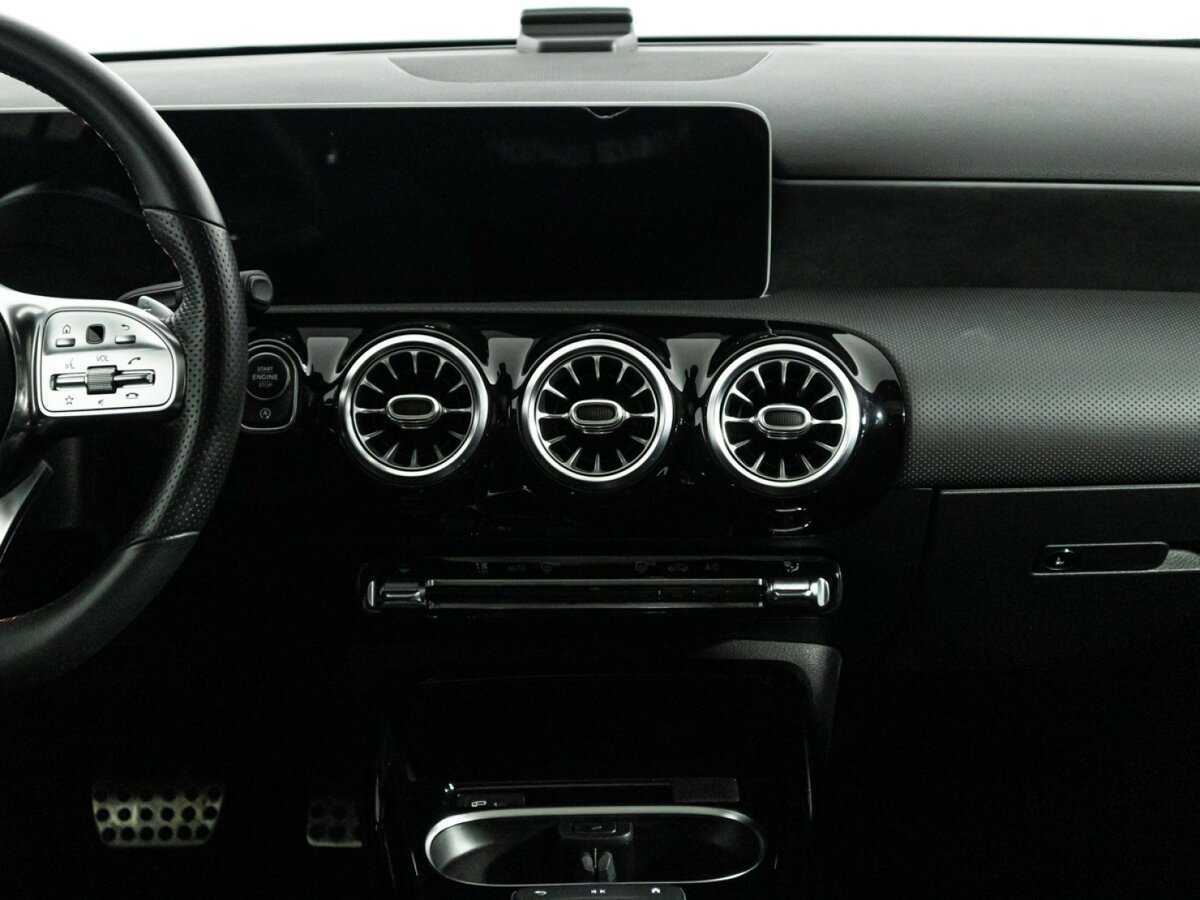 Mercedes-Benz A-Класс AMG 2020 года с пробегом. Фото: #13