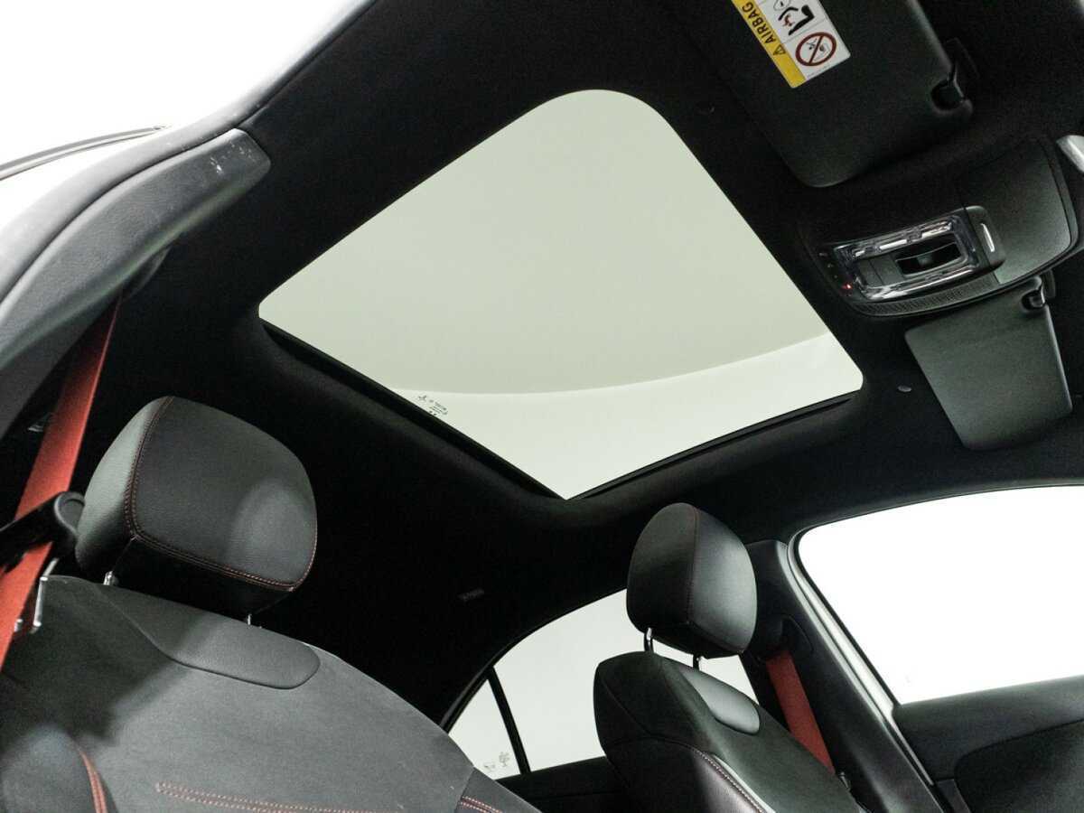 Mercedes-Benz A-Класс AMG 2020 года с пробегом. Фото: #27