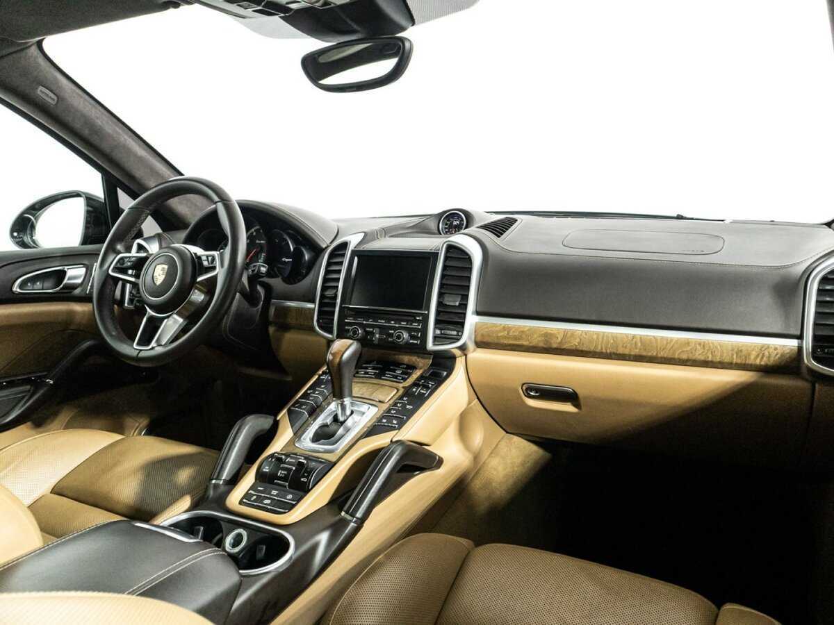 Porsche Cayenne 2015 года с пробегом. Фото: #6