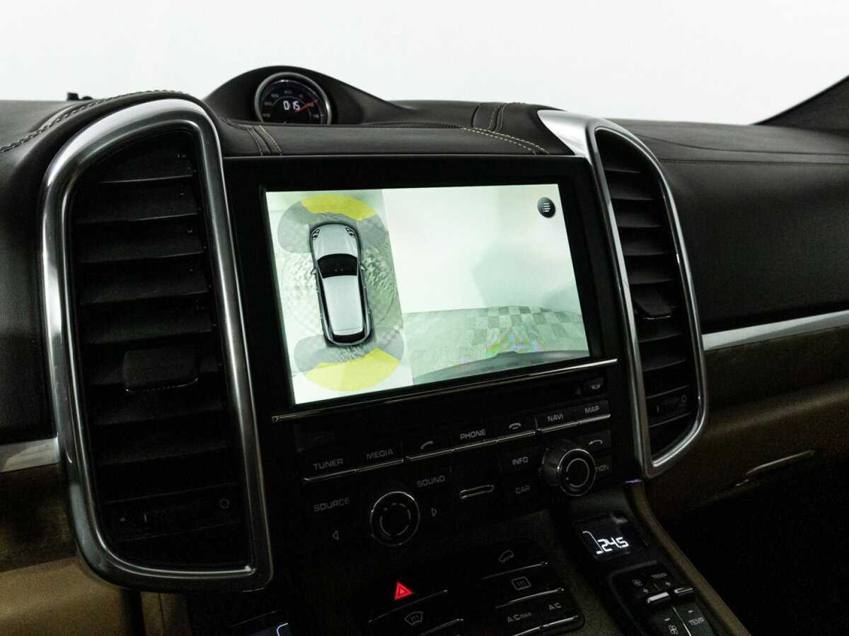 Porsche Cayenne 2015 года с пробегом. Фото: #16