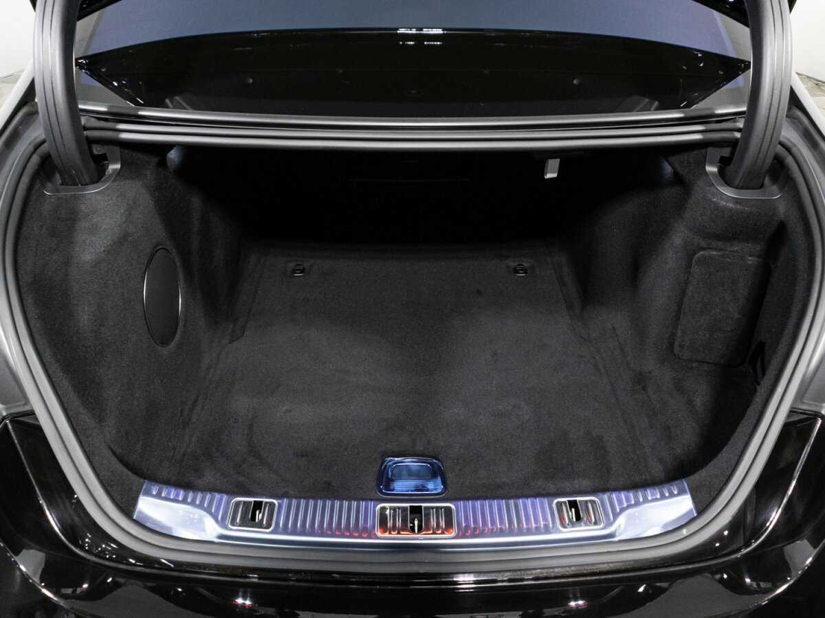 Mercedes-Benz Maybach S-Класс 2022 года с пробегом. Фото: #33