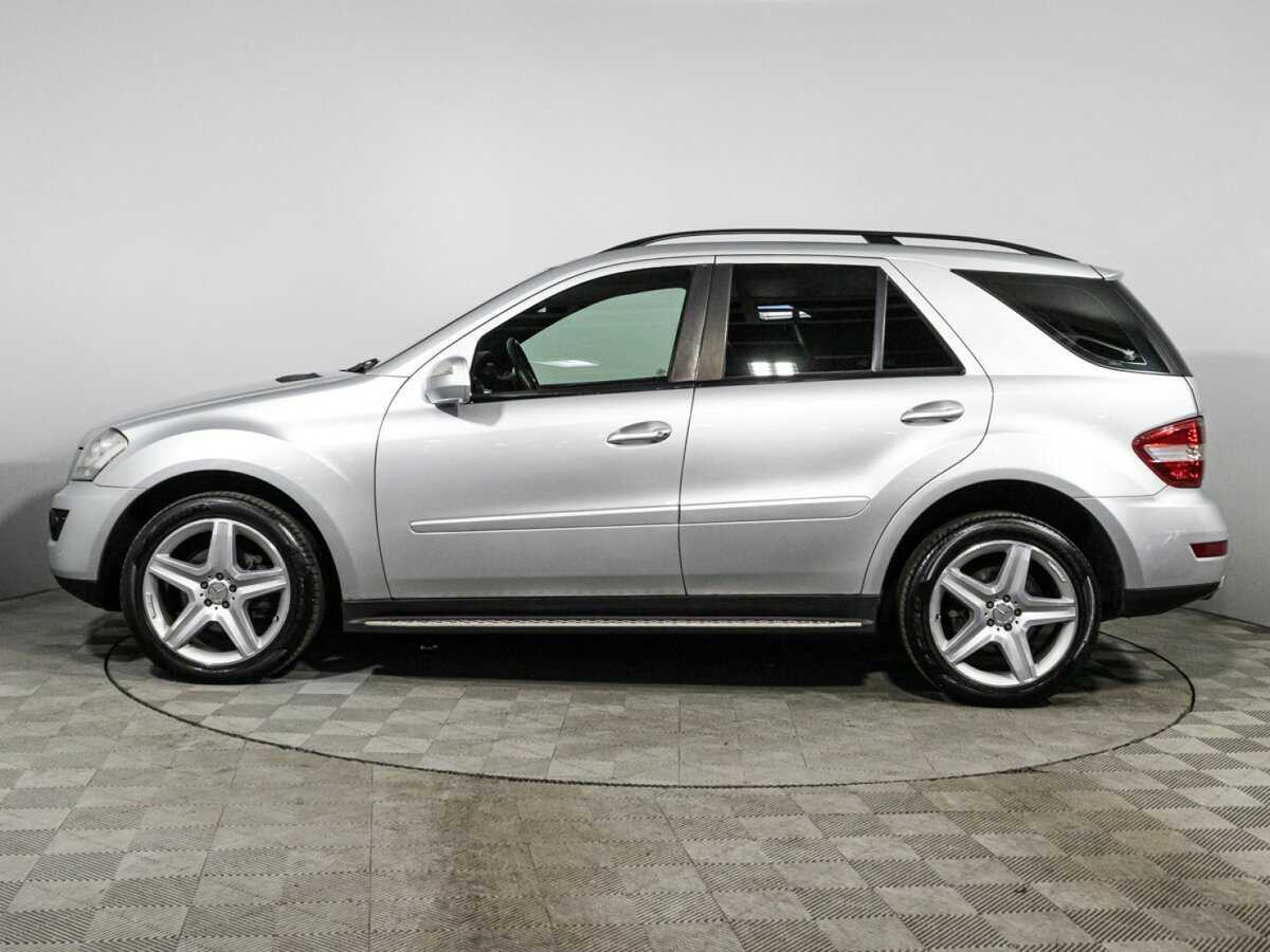 Mercedes-Benz M-Класс 2010 года с пробегом. Фото: #7