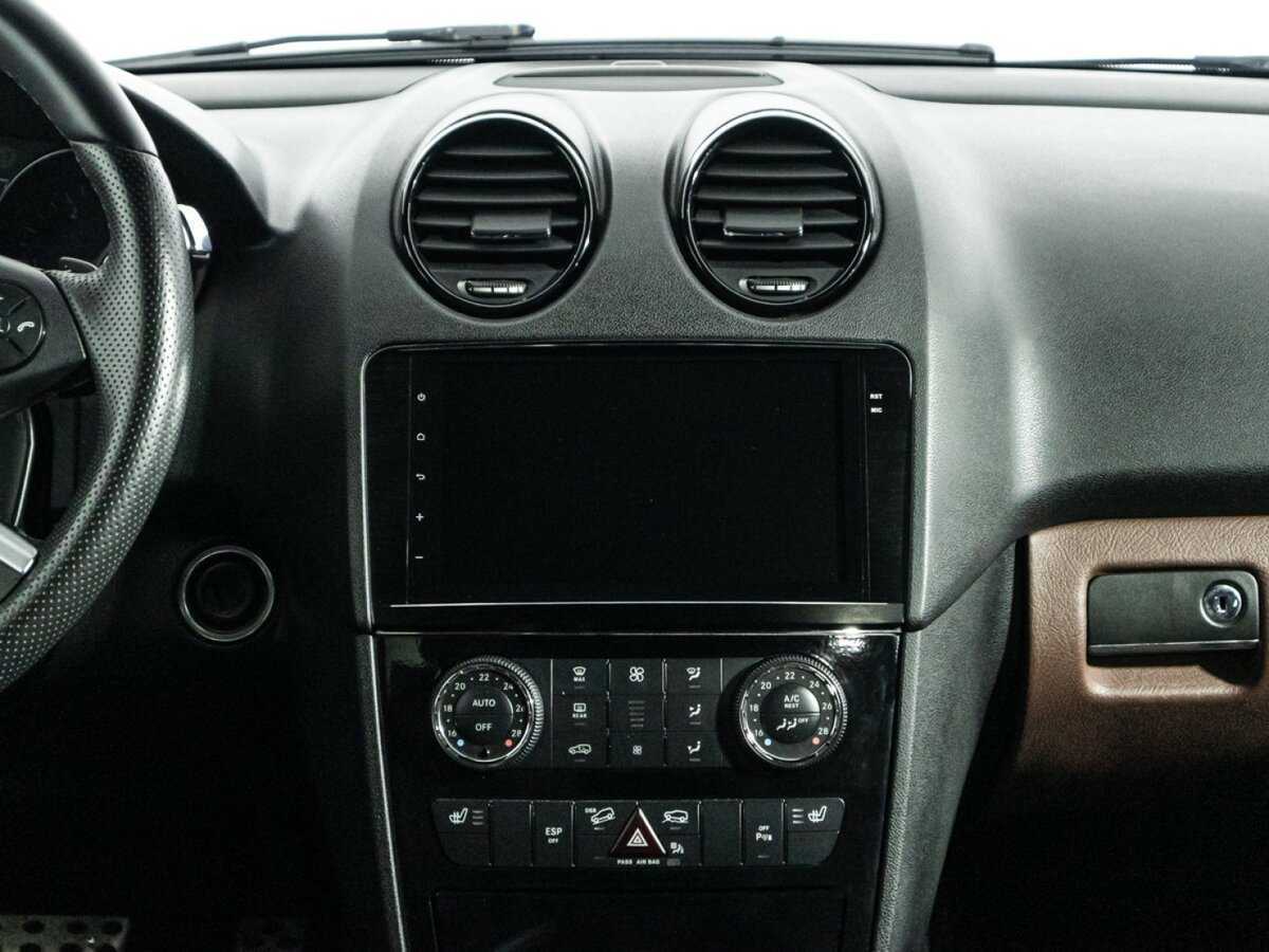 Mercedes-Benz M-Класс 2010 года с пробегом. Фото: #13