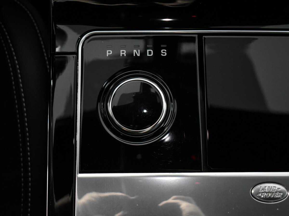 Land Rover Range Rover Velar 2019 года с пробегом. Фото: #7