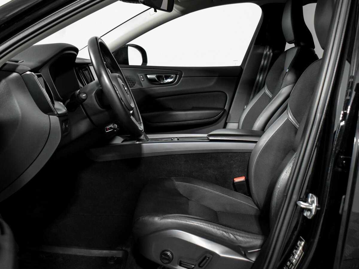 Volvo XC60 2020 года с пробегом. Фото: #10