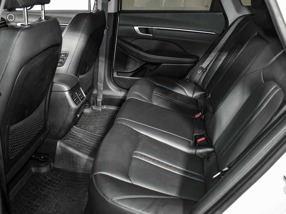 Hyundai Sonata 2020 года с пробегом. Фото: #9