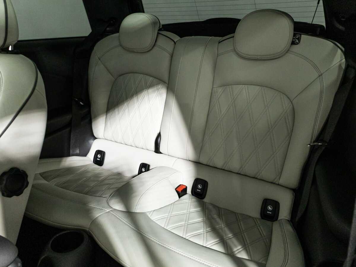 Mini Hatch 2019 года с пробегом. Фото: #9