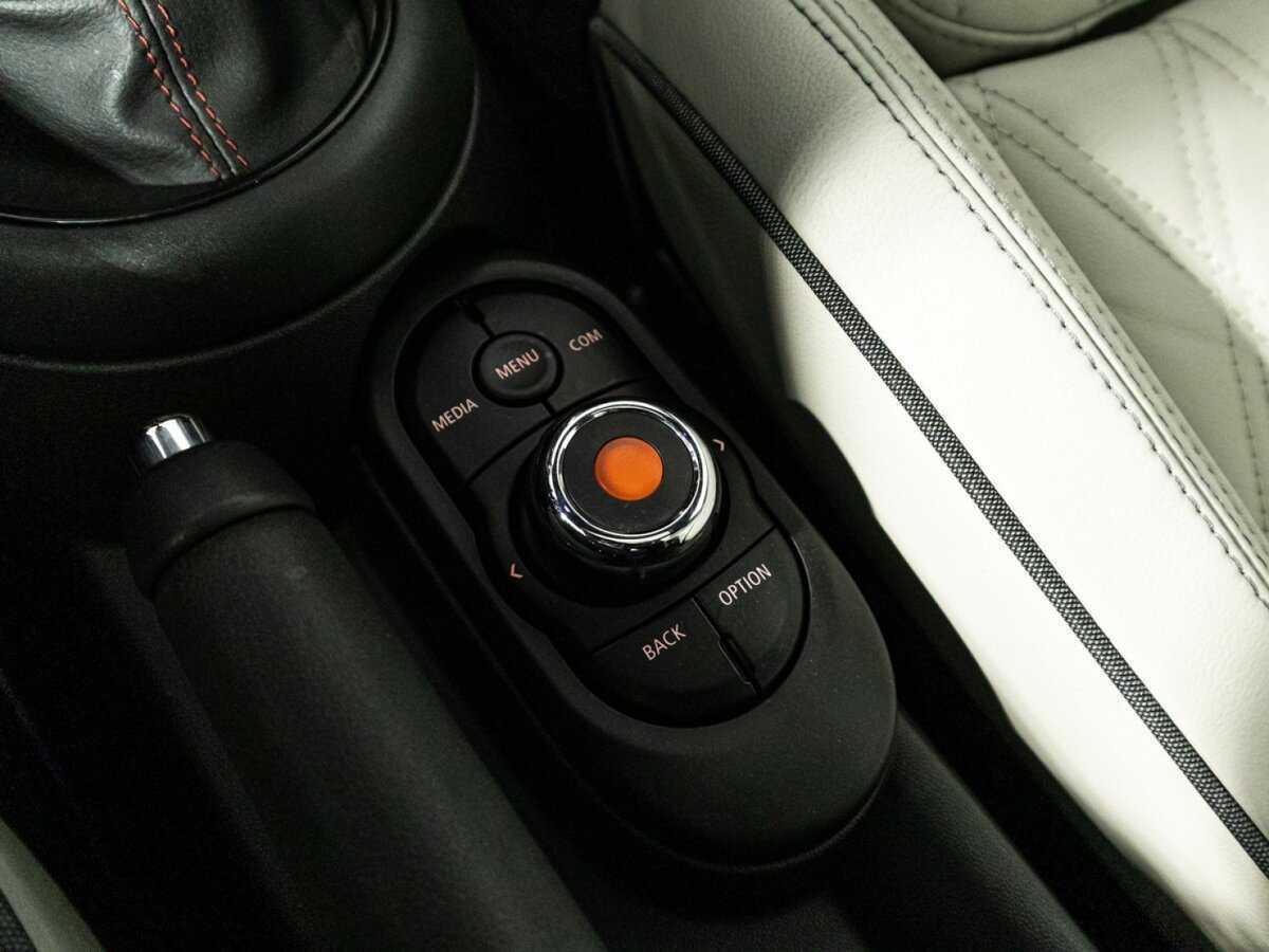 Mini Hatch 2019 года с пробегом. Фото: #18