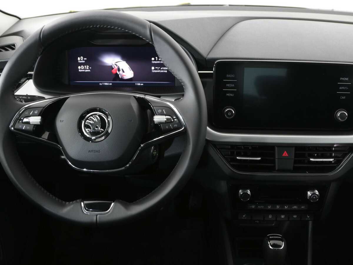 Б/У Шкода Рапид 2021 года. Фото: #7