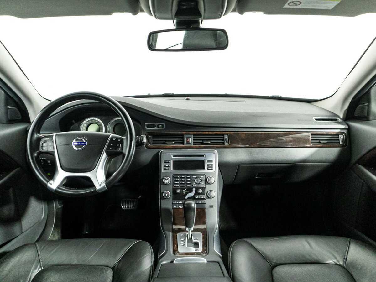 Volvo XC70 2010 года с пробегом. Фото: #12