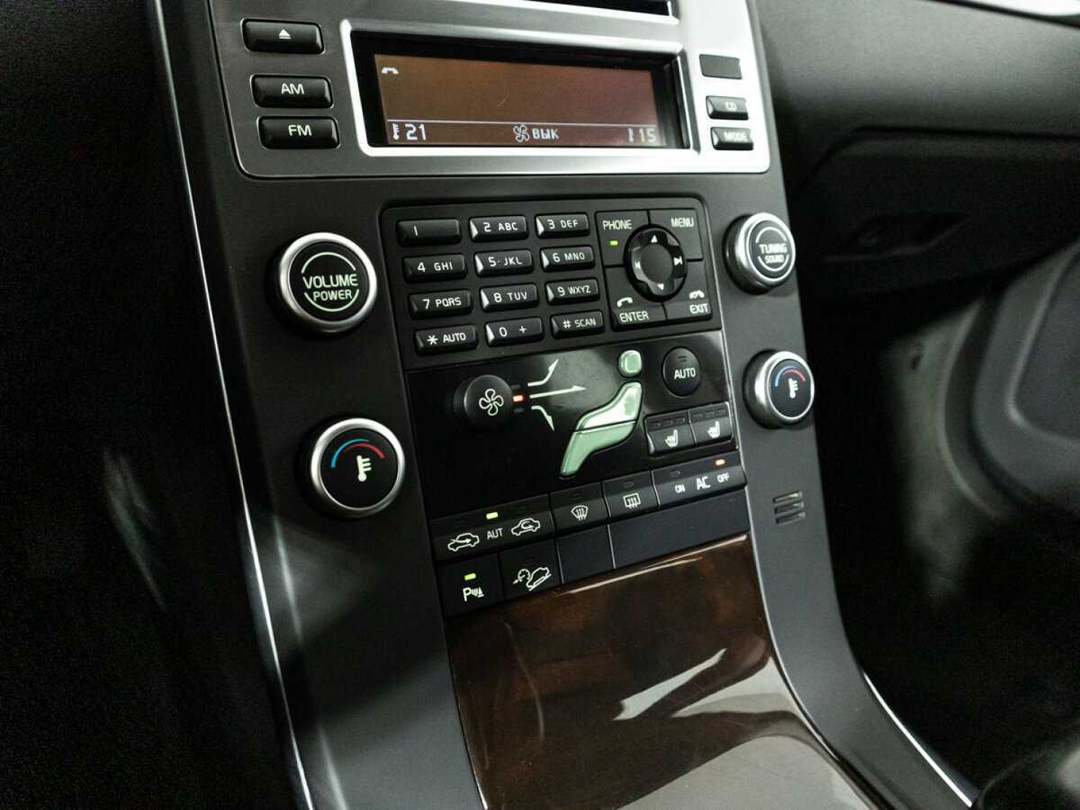 Volvo XC70 2010 года с пробегом. Фото: #18