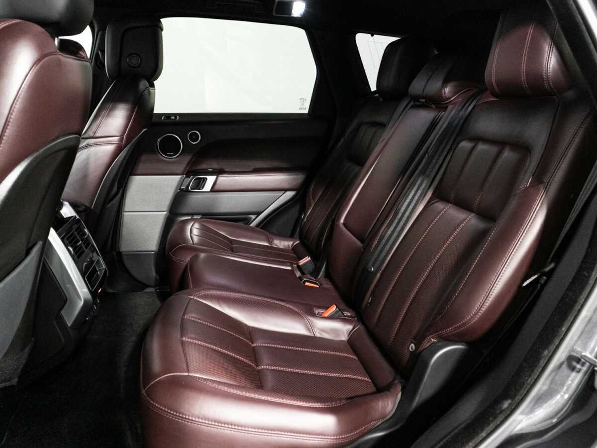 Land Rover Range Rover Sport 2018 года с пробегом. Фото: #9