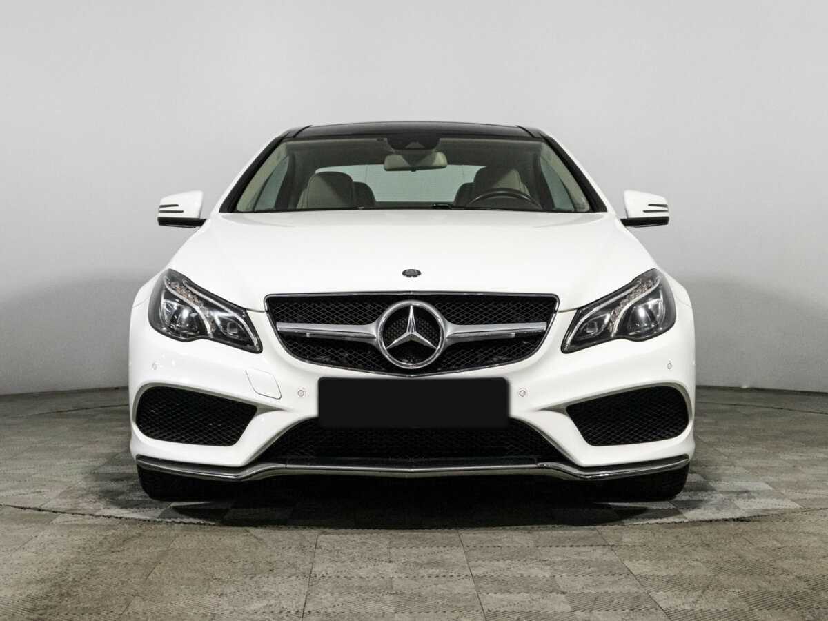 Mercedes-Benz E-Класс 2013 года с пробегом. Фото: #1