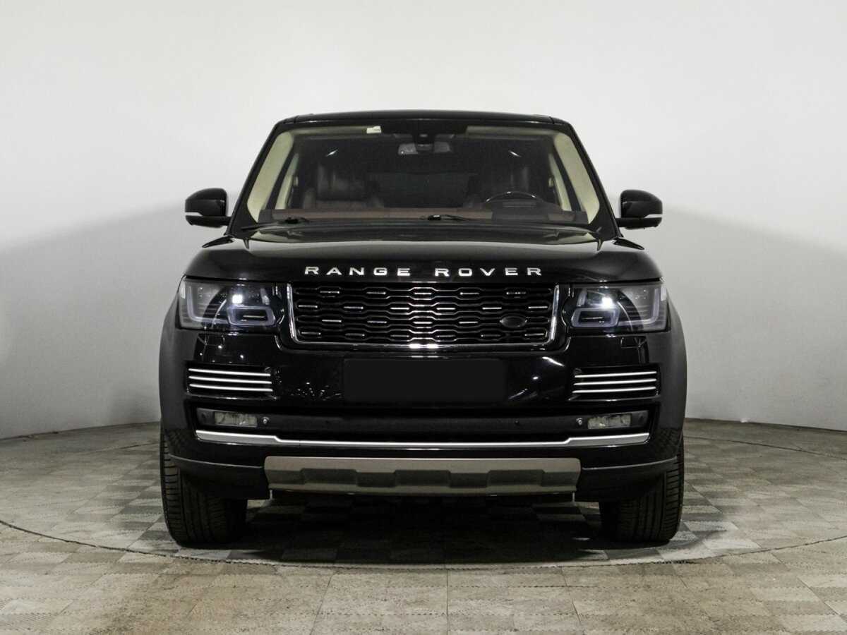 Land Rover Range Rover 2015 года с пробегом. Фото: #1
