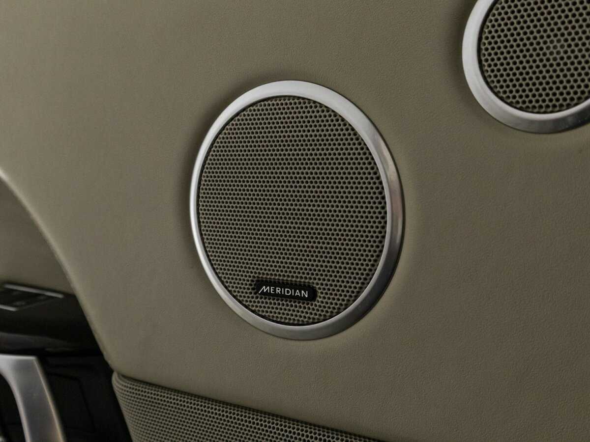 Land Rover Range Rover 2015 года с пробегом. Фото: #9