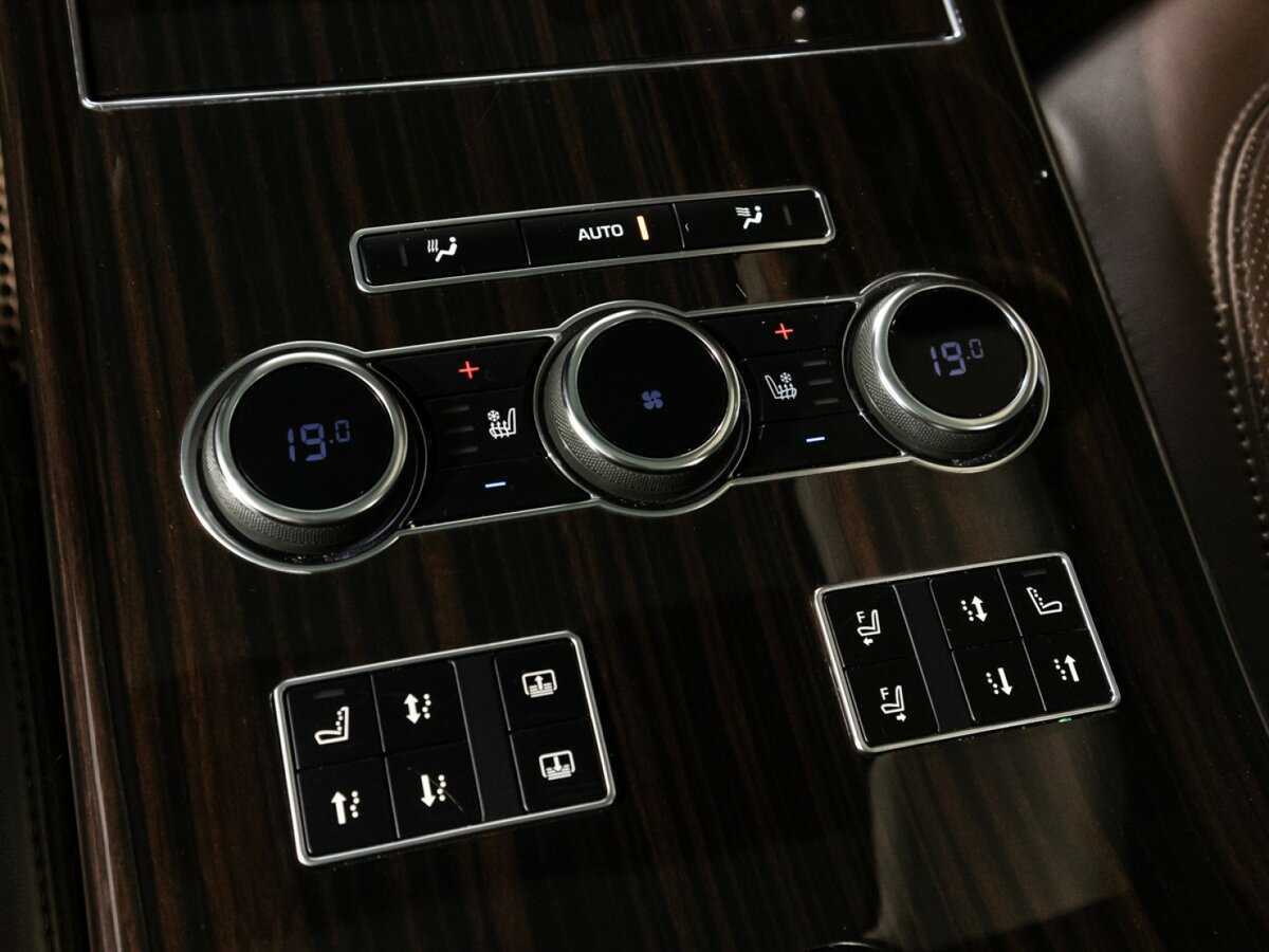 Land Rover Range Rover 2015 года с пробегом. Фото: #10