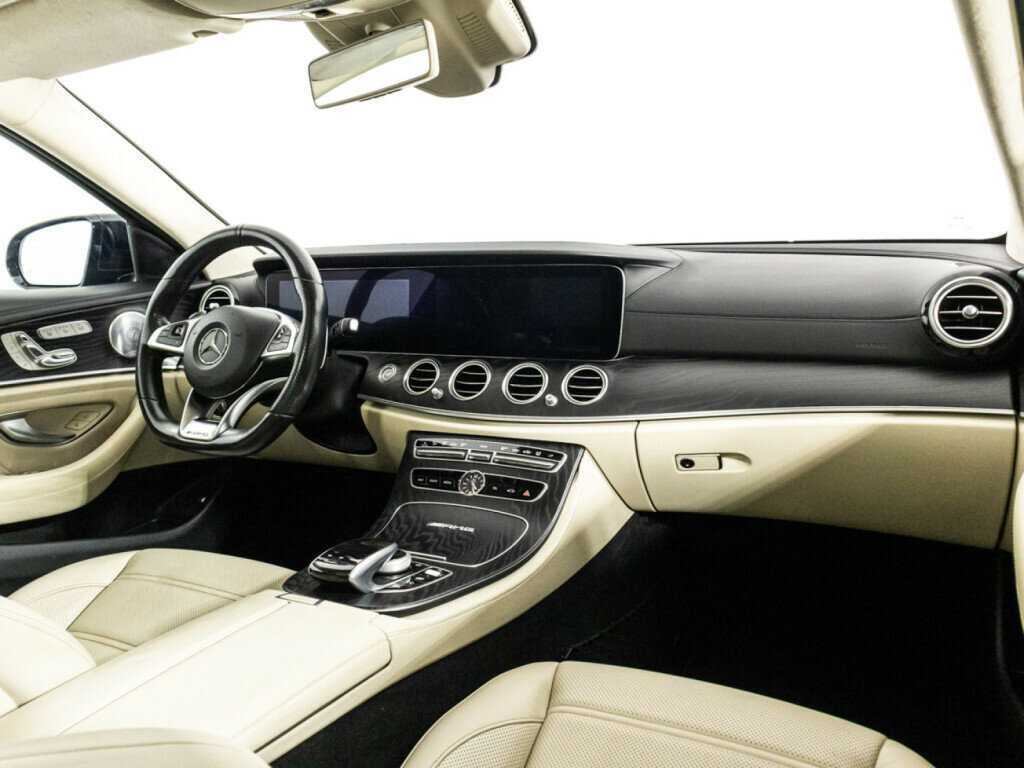 Mercedes-Benz E-Класс AMG 2018 года с пробегом. Фото: #8