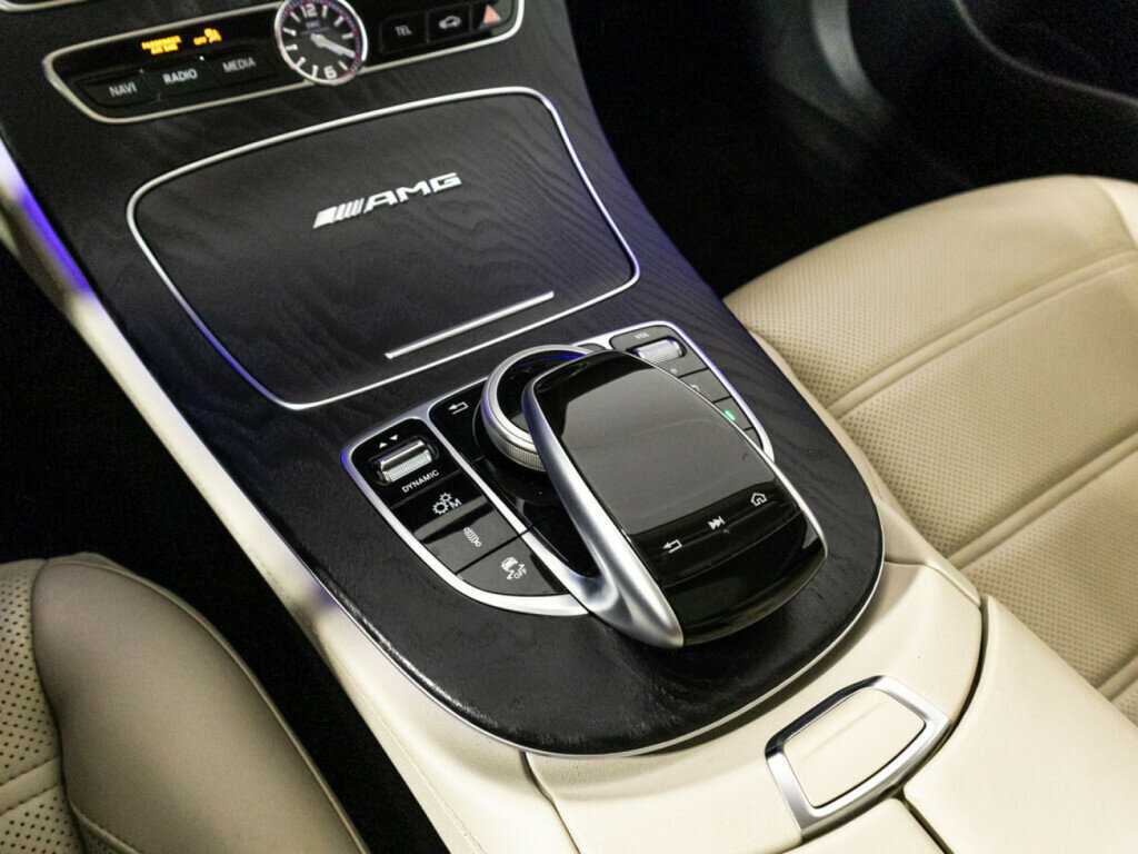 Mercedes-Benz E-Класс AMG 2018 года с пробегом. Фото: #17