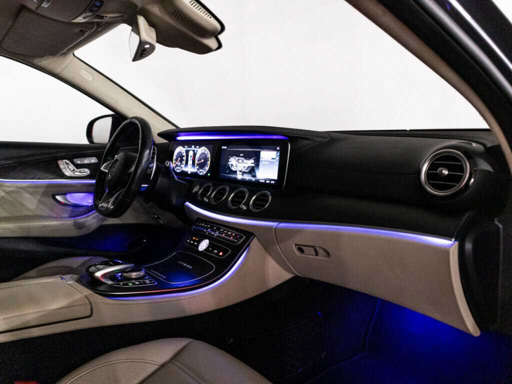 Mercedes-Benz E-Класс AMG 2018 года с пробегом. Фото: #28