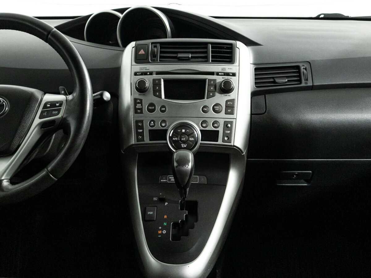 Toyota Verso 2011 года с пробегом. Фото: #10