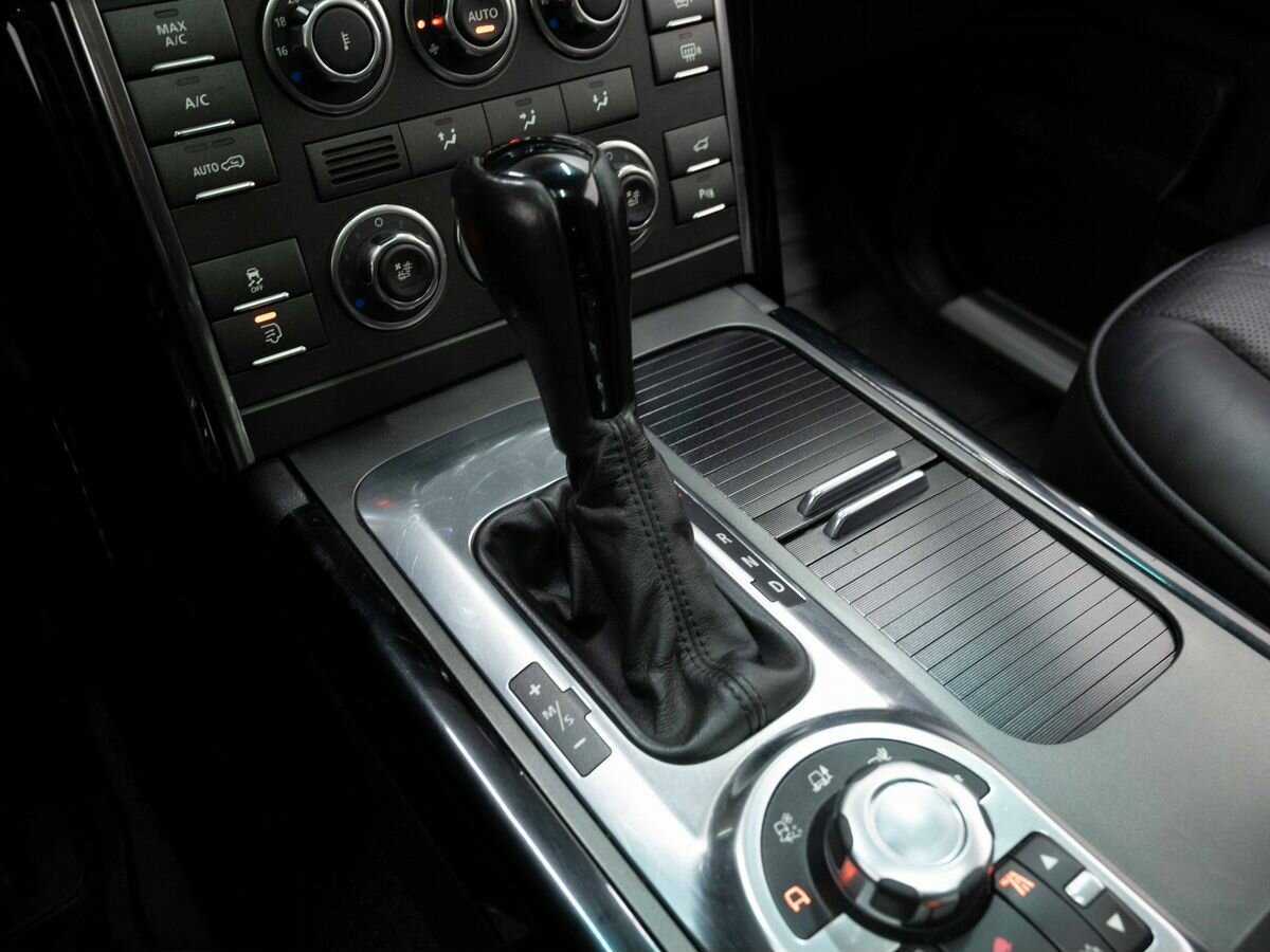 Land Rover Range Rover 2012 года с пробегом. Фото: #18