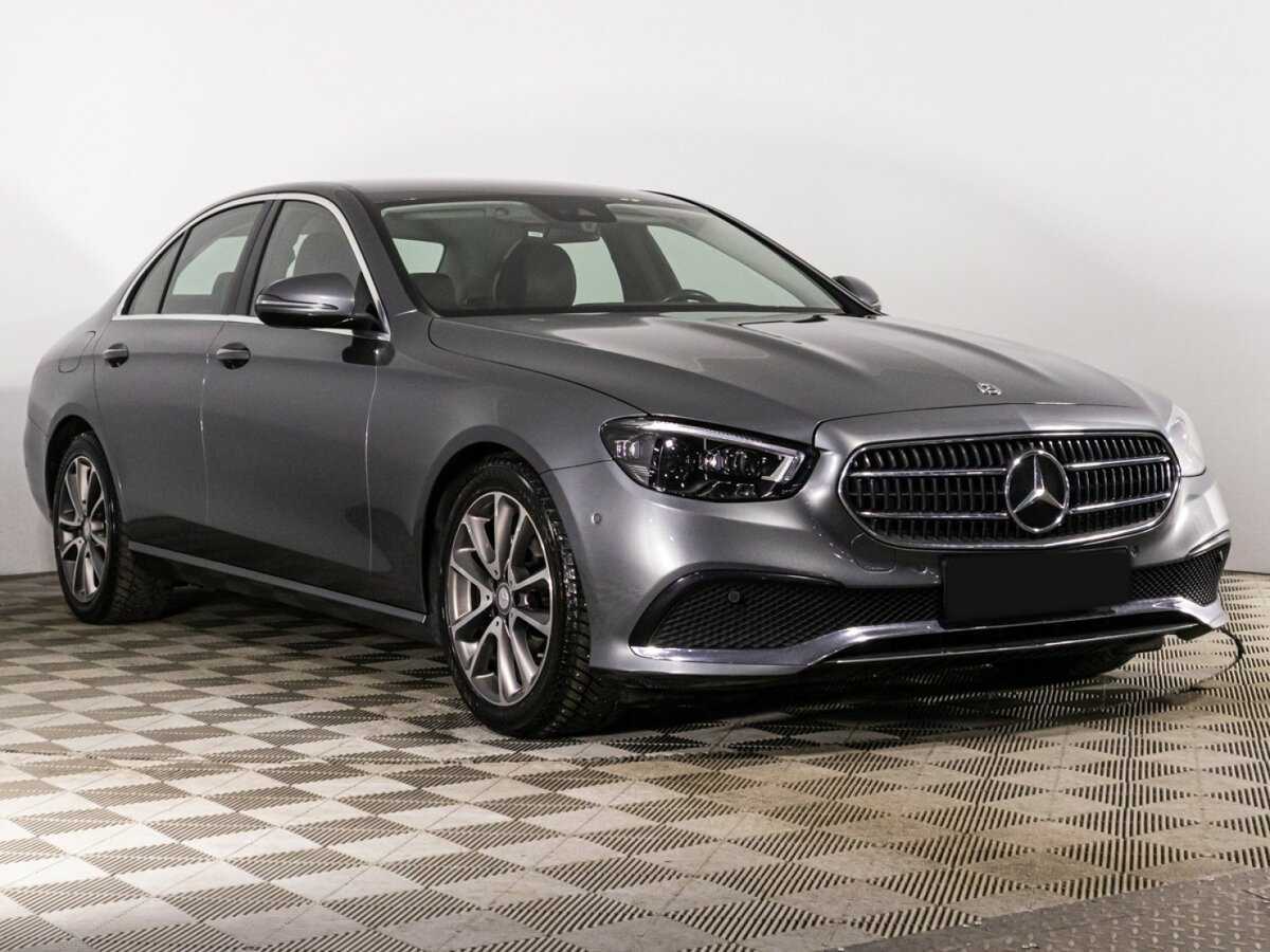 Mercedes-Benz E-Класс 2020 года с пробегом. Фото: #2