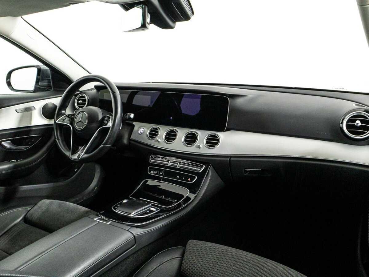 Mercedes-Benz E-Класс 2020 года с пробегом. Фото: #8