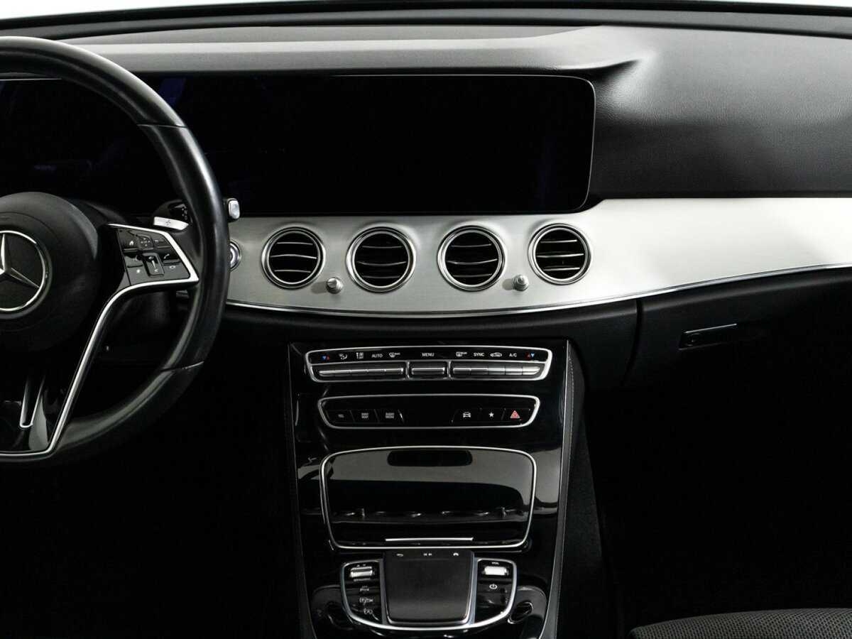 Mercedes-Benz E-Класс 2020 года с пробегом. Фото: #13