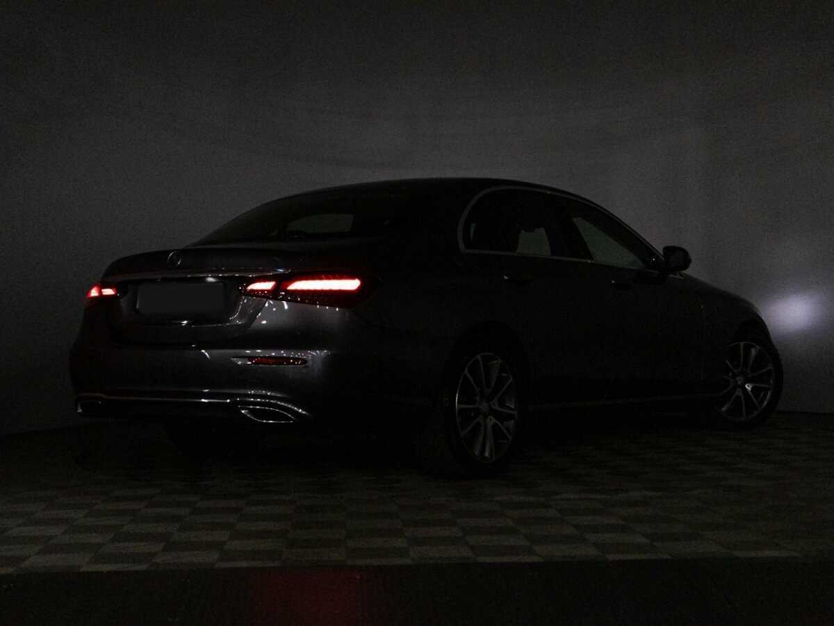 Mercedes-Benz E-Класс 2020 года с пробегом. Фото: #21