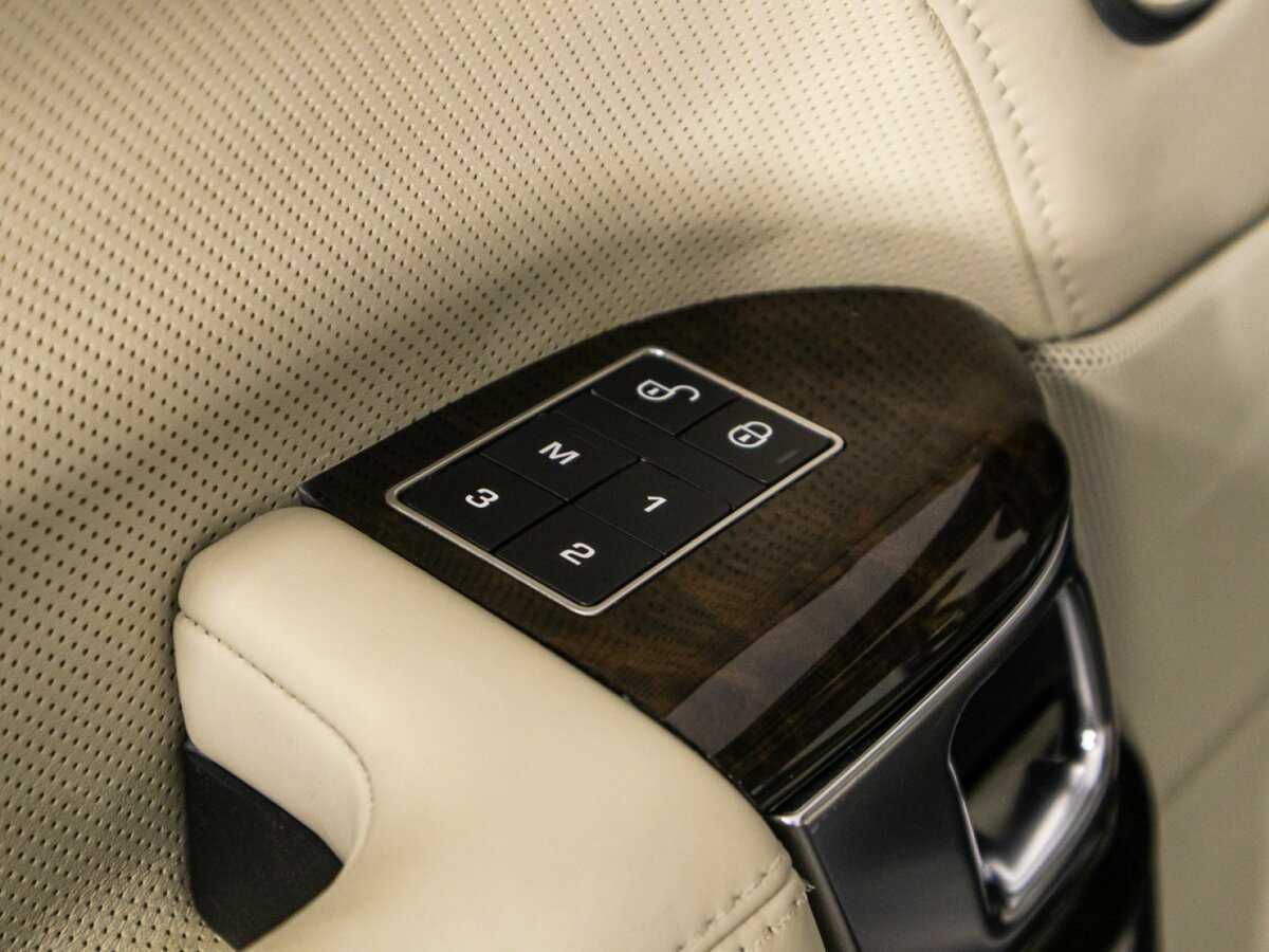 Land Rover Range Rover 2017 года с пробегом. Фото: #15