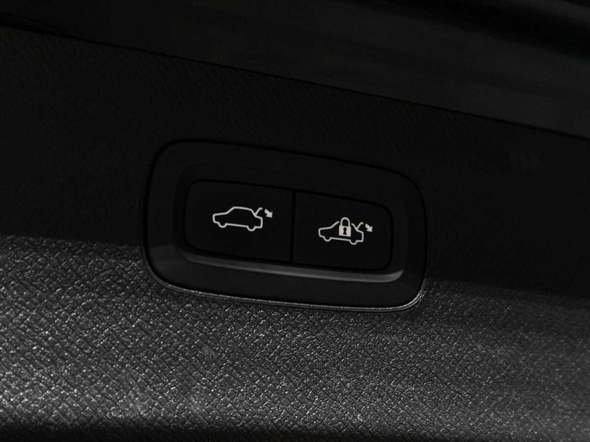 Volvo XC90 2017 года с пробегом. Фото: #14