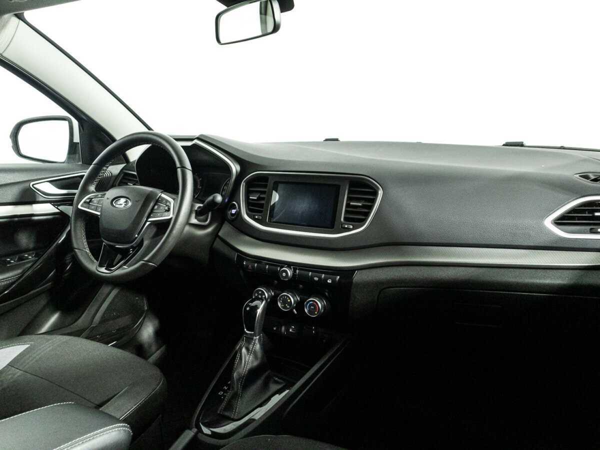 Lada (ВАЗ) Vesta 2024 года с пробегом. Фото: #8