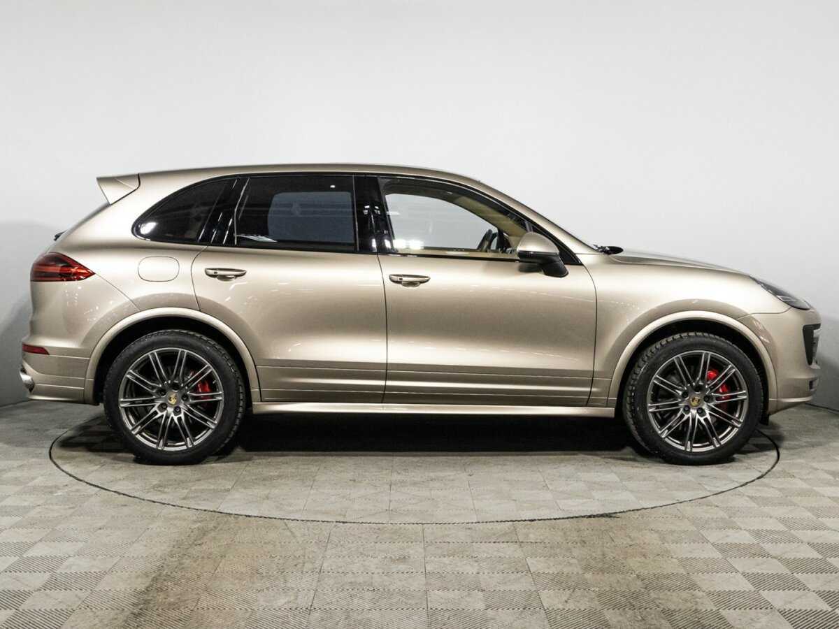 Porsche Cayenne 2015 года с пробегом. Фото: #3
