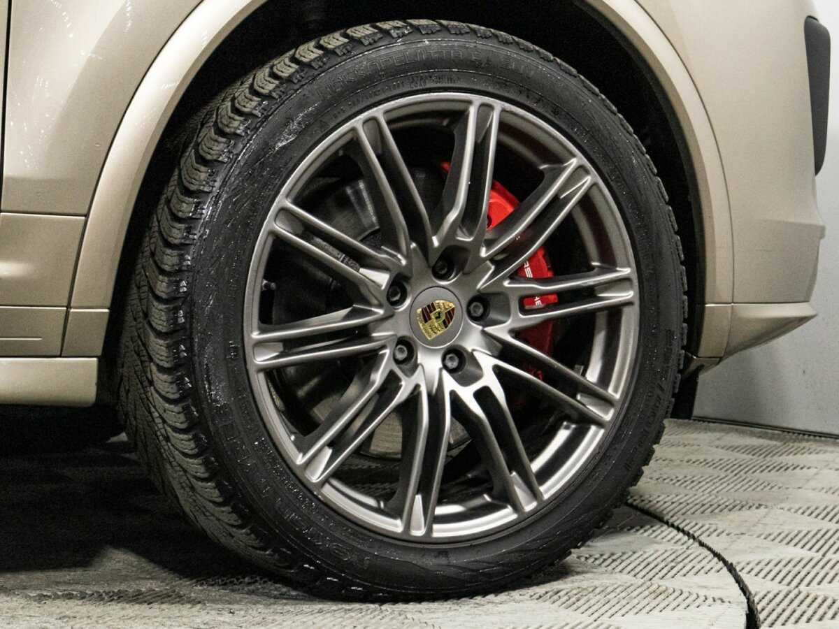 Porsche Cayenne 2015 года с пробегом. Фото: #30