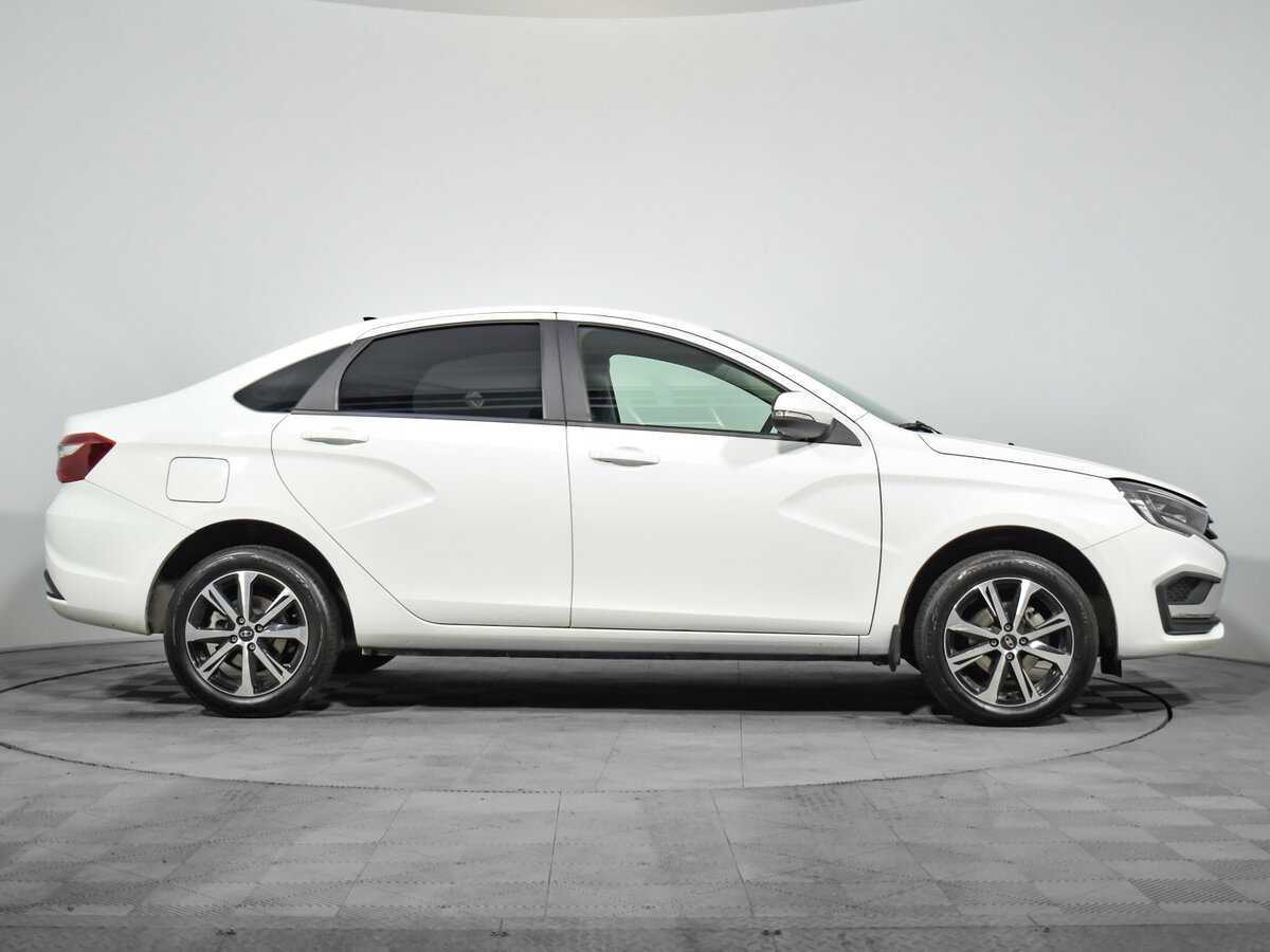 Lada (ВАЗ) Vesta 2023 года с пробегом. Фото: #3