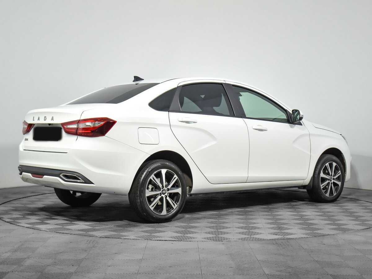 Lada (ВАЗ) Vesta 2023 года с пробегом. Фото: #4