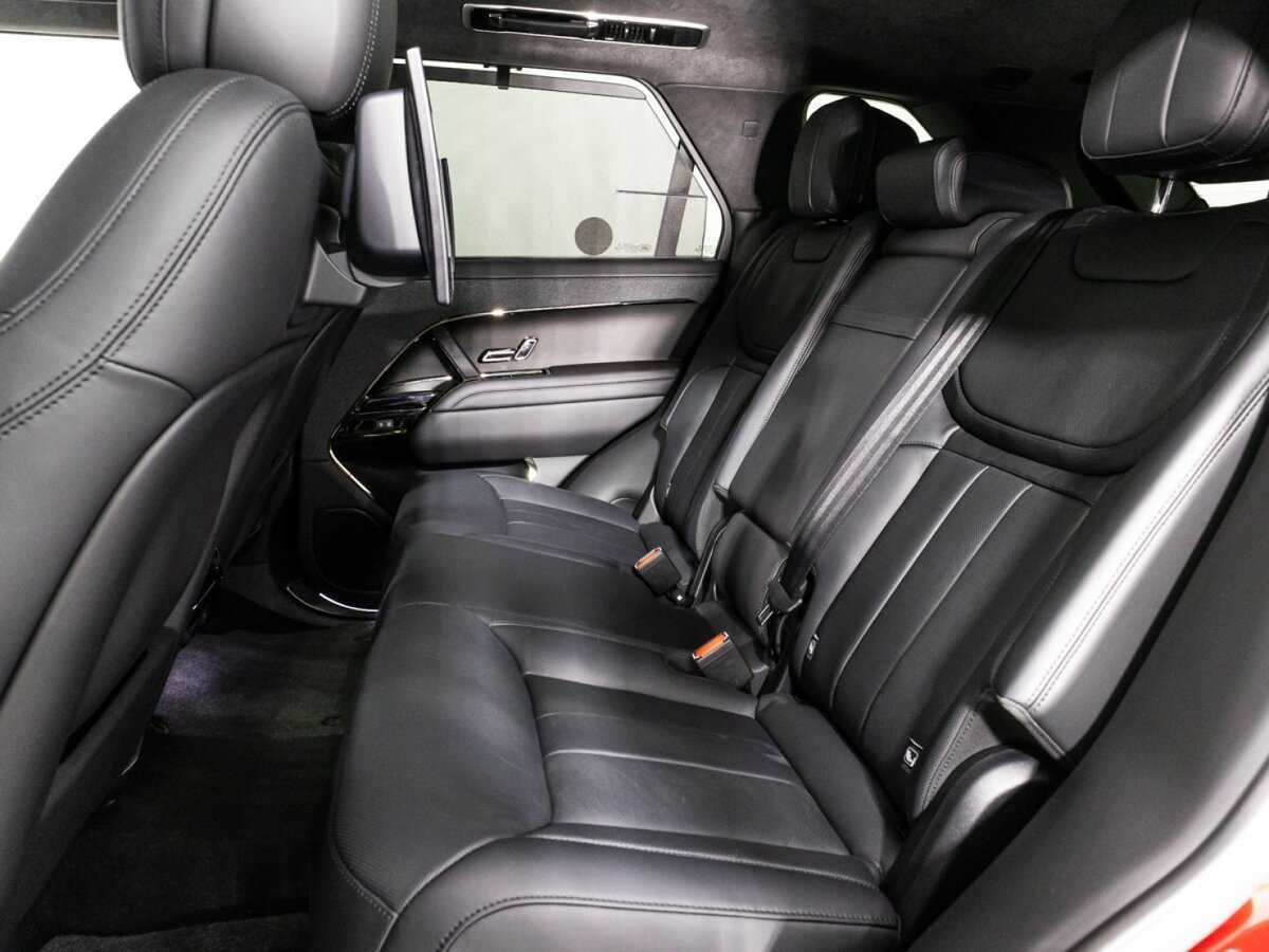 Land Rover Range Rover Sport 2022 года с пробегом. Фото: #9