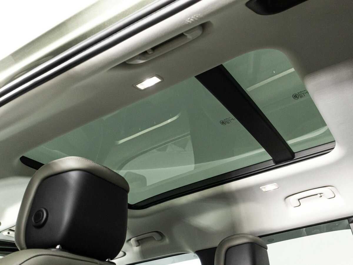 Land Rover Defender 2020 года с пробегом. Фото: #14