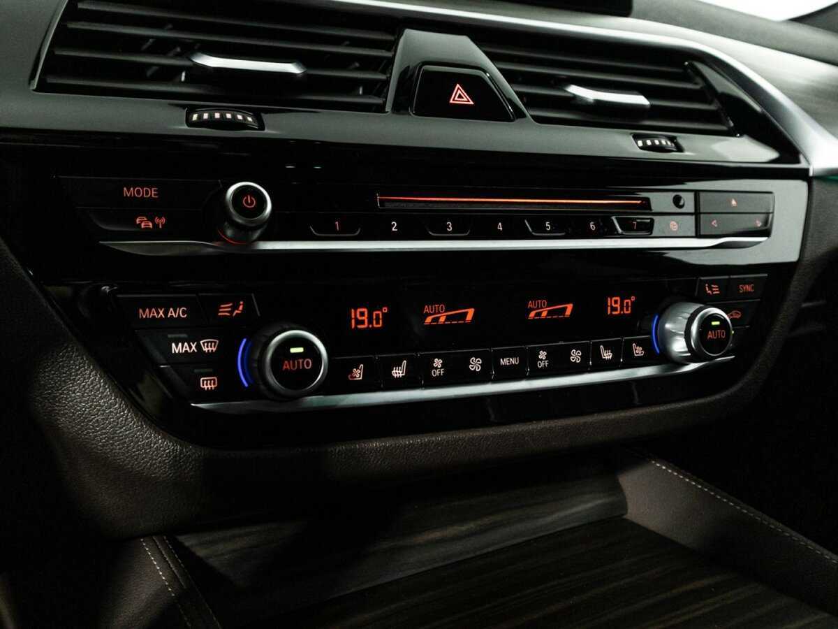 BMW 5 серии 2019 года с пробегом. Фото: #22