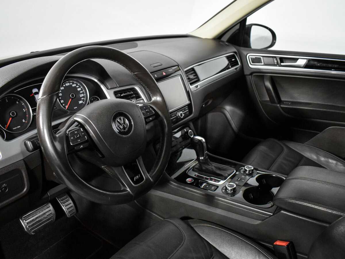 Volkswagen Touareg 2013 года с пробегом. Фото: #6