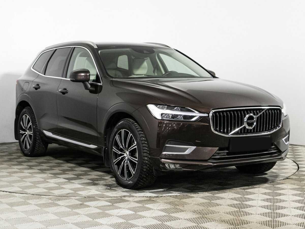 Volvo XC60 2018 года с пробегом. Фото: #2