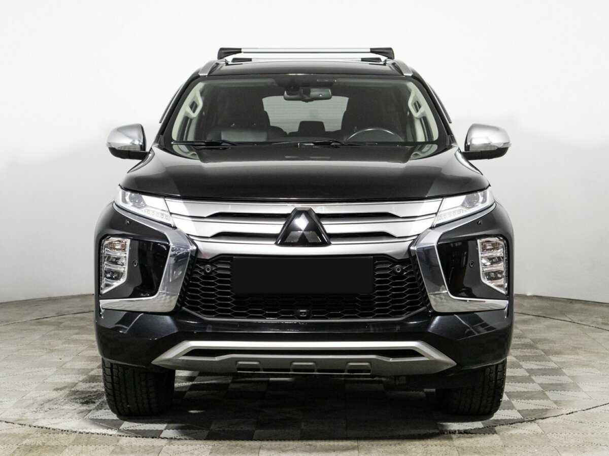 Mitsubishi Pajero Sport 2021 года с пробегом. Фото: #1